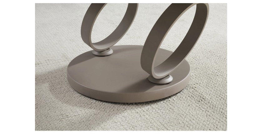 Zoom sur les anneaux de la table basse SOLYNE avec plateaux beiges et anneaux marrons