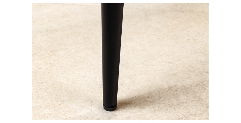 Zoom sur les pieds de la table basse NOARA