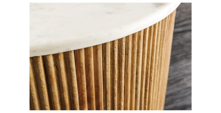 Zoom sur la jonction entre le plateau et la structure de la table basse YONA
