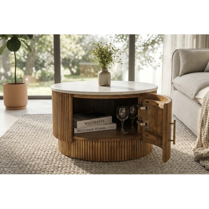 Table basse YONA avec porte ouverte