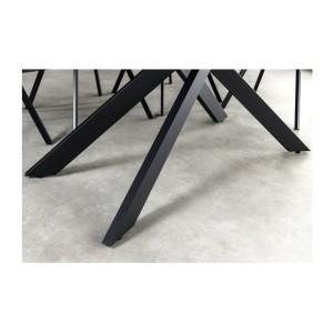 Zoom sur les pieds de la table ARAVIS blanche extensible