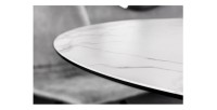 Zoom sur la tranche de la table ronde ARAVIS 120cm blanche