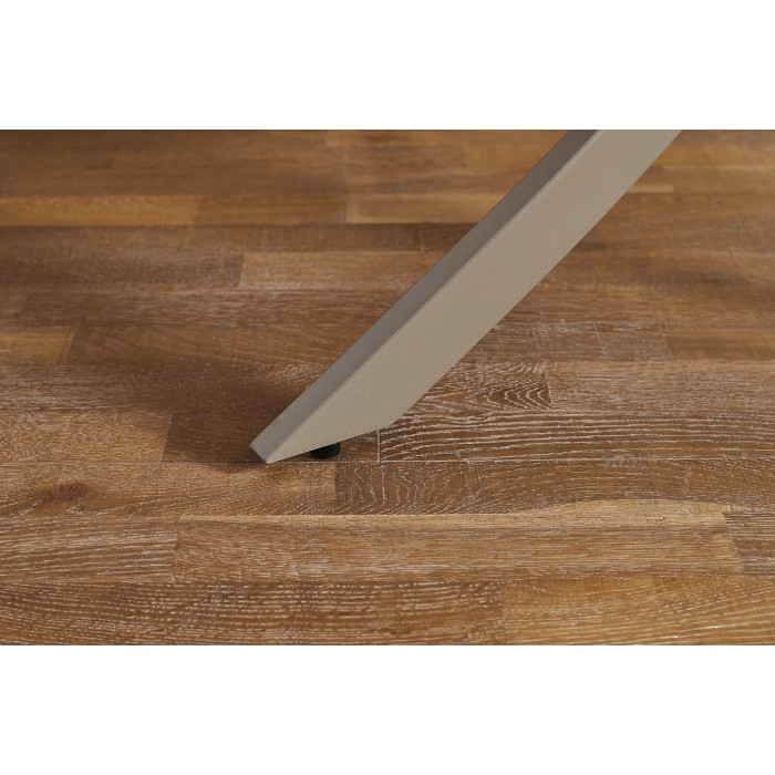 Zoom sur le pieds de la table ronde ARAVIS 120cm beige