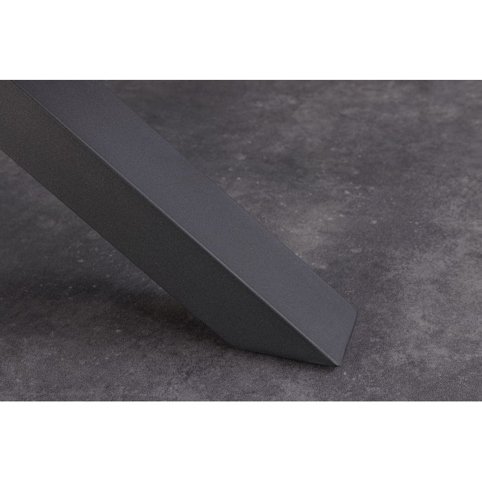 Zoom sur l'un des pieds de la table LITHOS blanche extensible 160-200cm