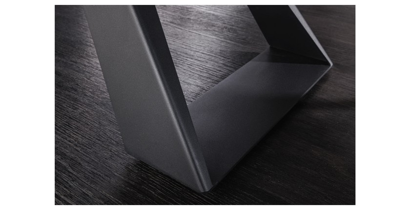 Zoom sur le pied de la table OBLIKA extensible 180-230cm noire