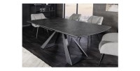 Table OBLIKA extensible 180-230cm noire mise en situation