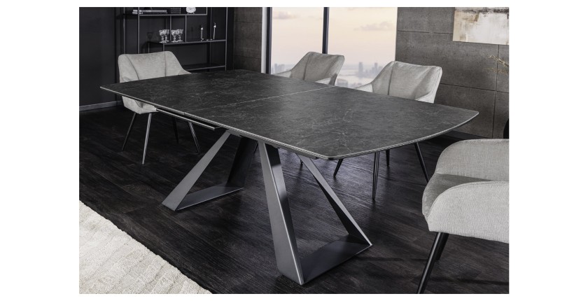 Table OBLIKA extensible 180-230cm noire mise en situation