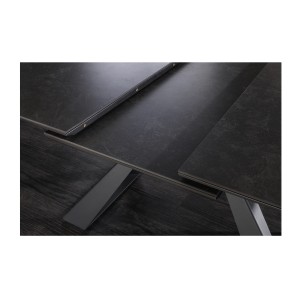 Zoom sur le système d'extension de la table OBLIKA extensible 180-230cm noire