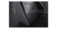 Zoom sur les pieds de la table OBLIKA blanche extensible 180-230cm