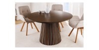 Table extensible KANOVA 120-160-200cm en bois foncé mise en situation
