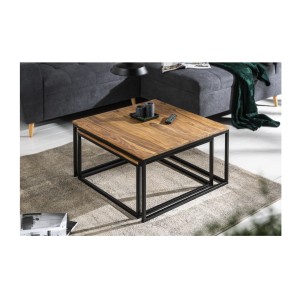 Tables basses gigognes NERA aspect bois empilées