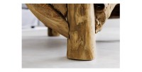 Zoom sur l'un des pieds de la table basse DRIFTA