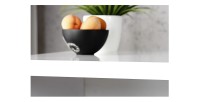 Zoom sur la tranche du bureau SVEA 140cm