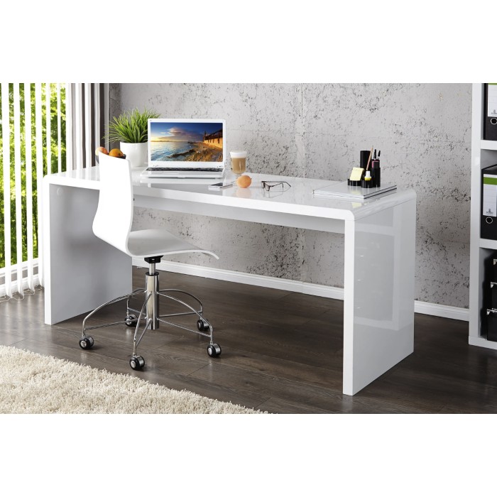 Bureau SVEA 140cm mis en situation