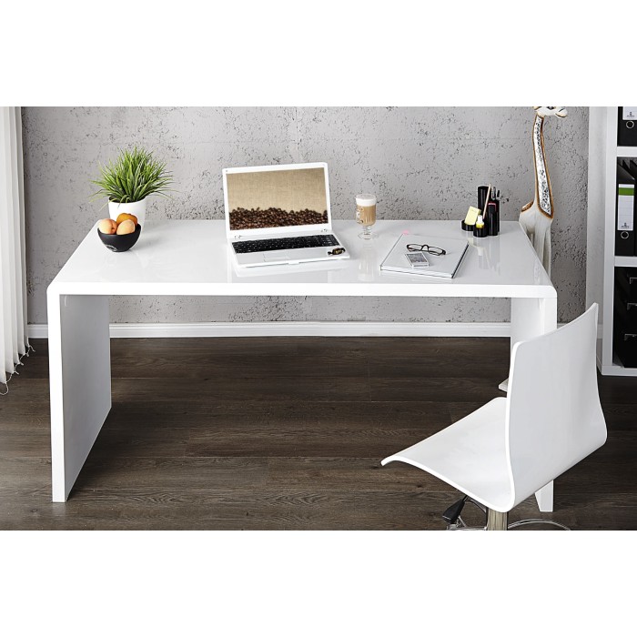 Bureau SVEA 140cm vu de face