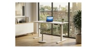 Bureau MONZA réglable en hauteur mis en situation