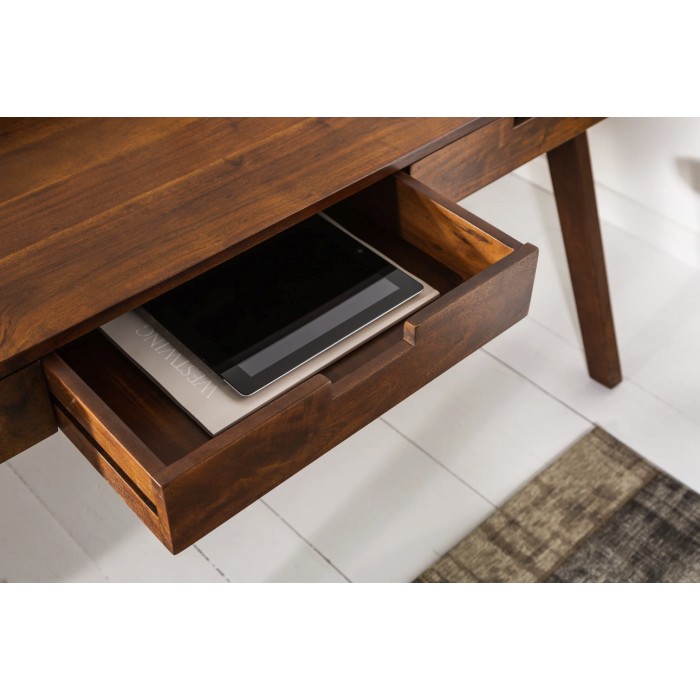 Zoom sur le tiroir ouvert du bureau SKAGEN 120cm en acacia