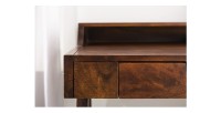 Zoom sur la tranche du bureau SKAGEN 120cm en acacia