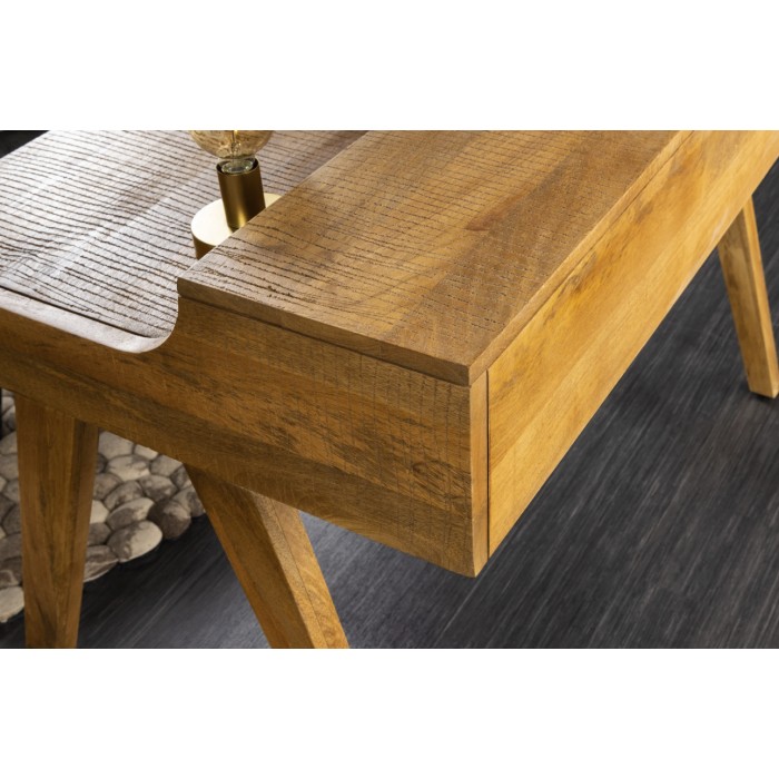 Zoom sur la tranche du bureau SKAGEN 120cm en manguier