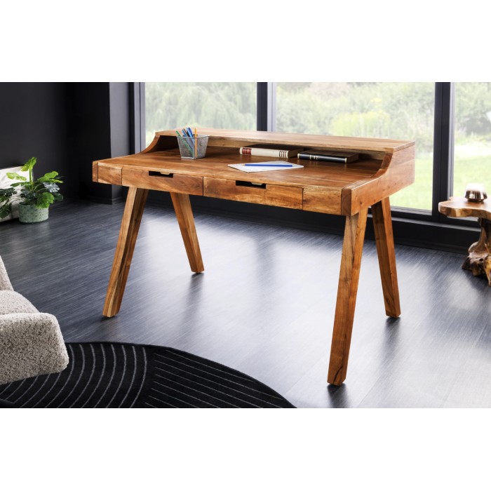 Bureau SKAGEN 100cm en acacia clair mis en situation