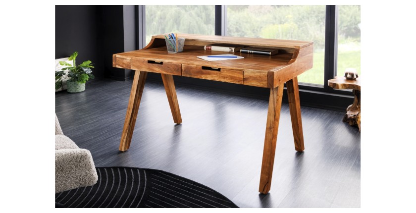Bureau SKAGEN 100cm en acacia clair mis en situation