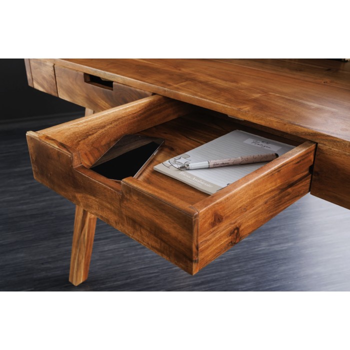 Zoom sur le tiroir ouvert du bureau SKAGEN 100cm en acacia clair