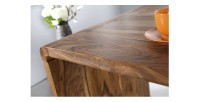Zoom sur le plateau du bureau NOMA 120cm