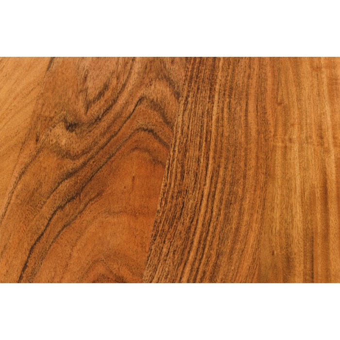 Zoom sur la texture du plateau du bureau ARKAYA 140cm en acacia réglable en hauteur