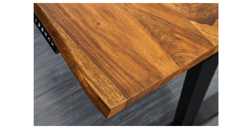 Zoom sur le coin du plateau du bureau ARKAYA 140cm en sheesham réglable en hauteur