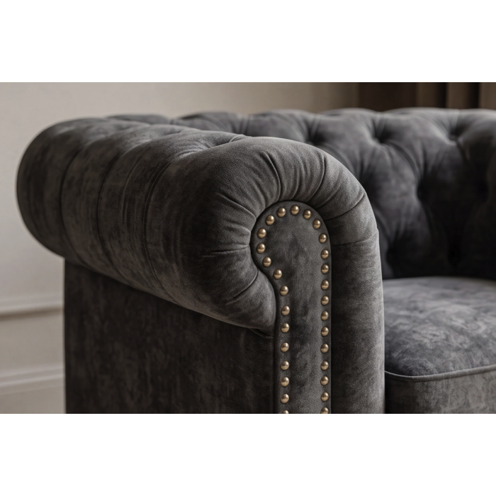 Fauteuil EDGAR Chesterfield en velours capitonné – Gris clair – 109 x 72 x 86 cm