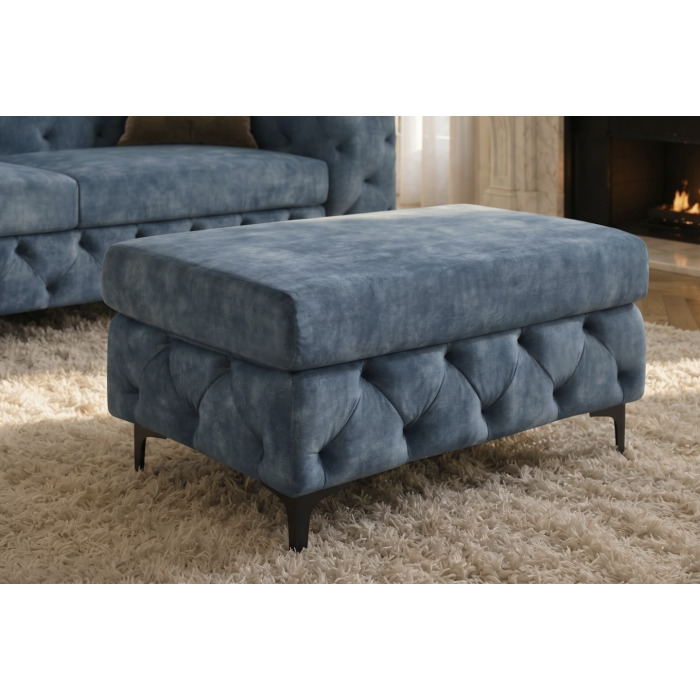 Pouf VELENA en velours capitonné – Bleu – 95 x 49 x 62 cm