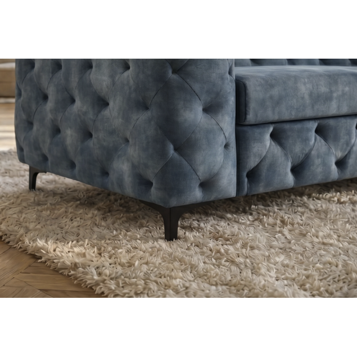Zoom sur les pieds du canapé VELENA bleu
