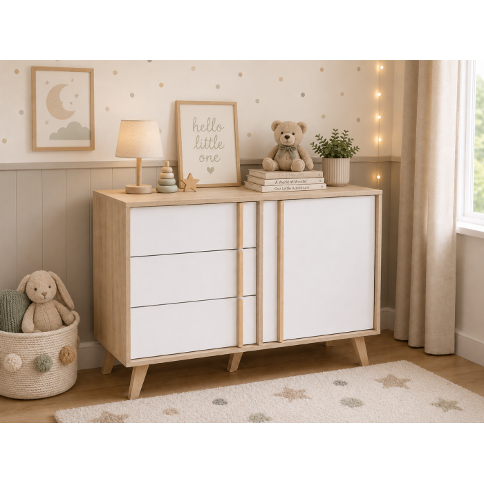Commode MALMO chêne clair et blanc dans une chambre d'enfant