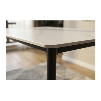 Eettafel HEXA 140 cm in wit marmer effect keramiek en zwart metaal - 6 plaatsen