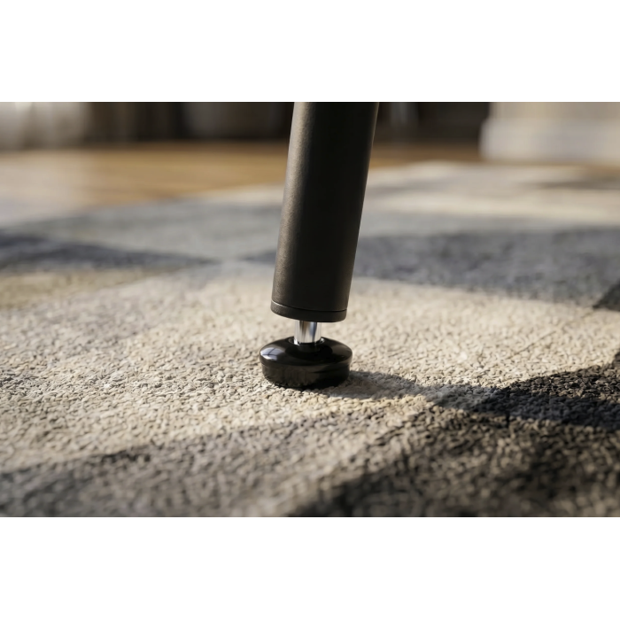 Zoom sur l'un des pieds de la table HEXA 140cm effet marbre blanc