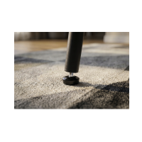 Zoom sur l'un des pieds de la table HEXA 140cm effet marbre blanc