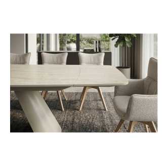 Zoom sur la tranche du plateau de la table extensible 160 à 240 cm COVY