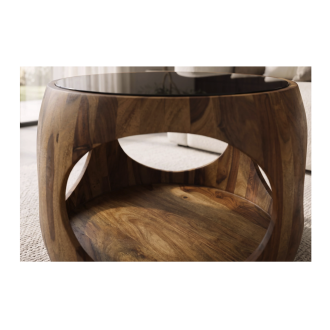 Zoom sur la niche de la table basse NERA 60cm en bois de sheesham et verre