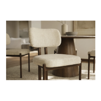Chaise LORETO beige crème et marron foncé vue de côté