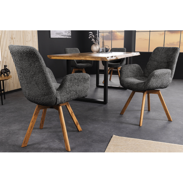 Lot von 2 SORRANO Designstühlen, 360° drehbar, in dunkelgrauem Bouclé-Stoff und mit hellen Eichenfüßen