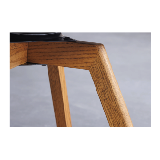 Lot de 2 chaises design SORRANO pivotantes à 360° en tissu bouclette gris clair et pieds en chêne clair