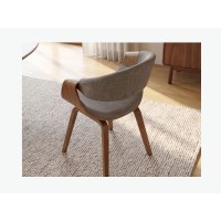 Chaise NERA en tissu gris et bois clair vue de dos