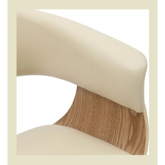 Zoom sur l'accoudoir droit de la chaise NERA en cuir beige et bois clair