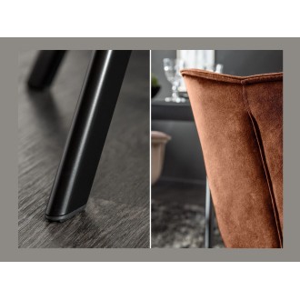 Zoom sur les détails de la chaise COMFY en velours marron