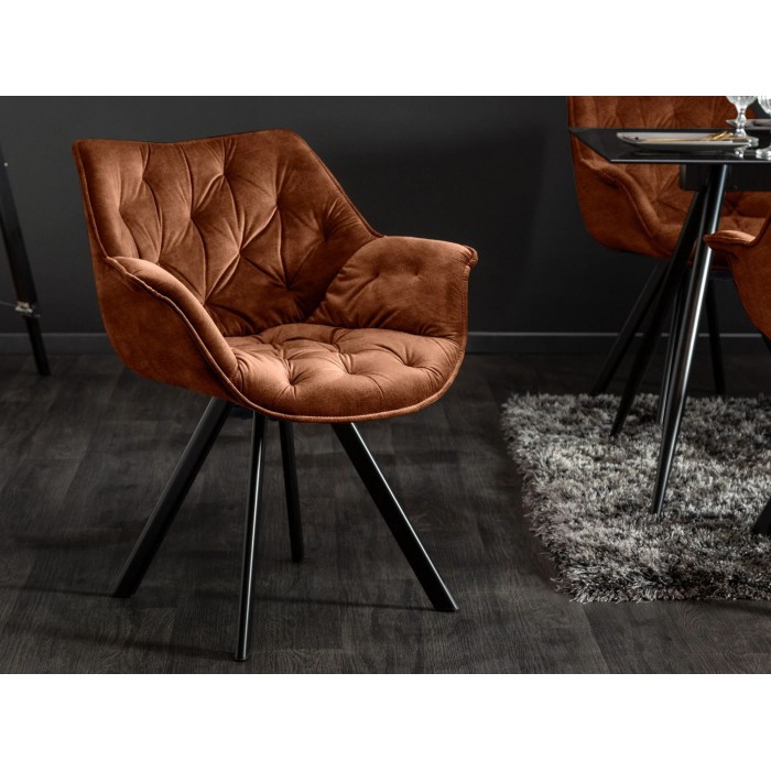 Chaise COMFY en velours marron mise en situation