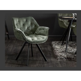 Chaise COMFY en velours vert mise en situation