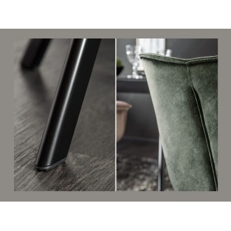 Zoom sur les détails de la chaise COMFY en velours vert