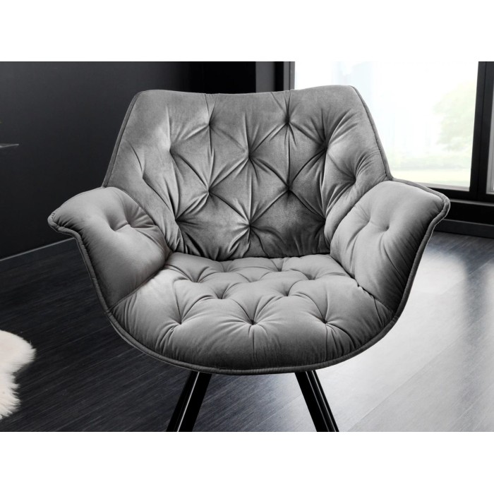 Chaise COMFY en velours gris clair vue de face
