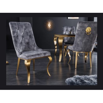 Chaise VELENA en velours gris et pieds dorés mise en situation