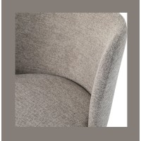 Zoom sur l'accoudoir de la chaise PAVIA gris-beige